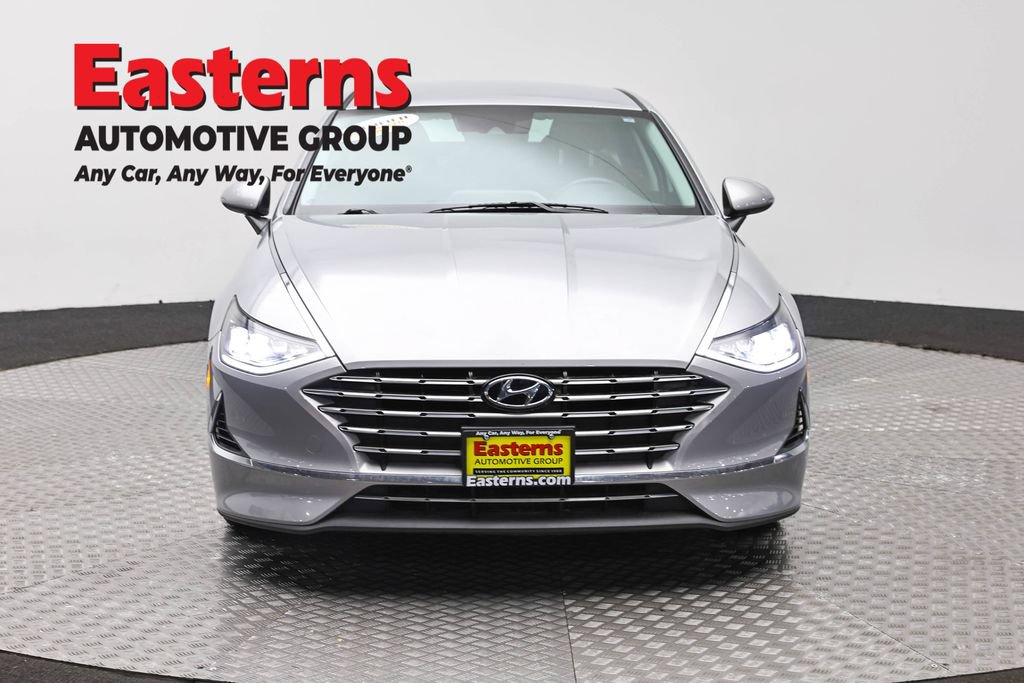 Used 2023 Hyundai Sonata Blue FWD image 2