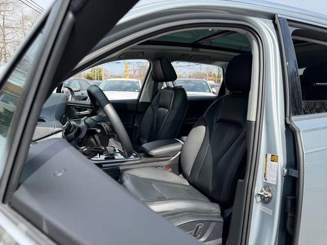 Used 2023 Audi Q7 2.0T Premium Plus w/ Premium Plus Package AWD/4WD image 25