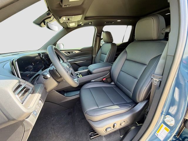 New 2026 Chevrolet Traverse LT w/ Sun and Wheel Package AWD/4WD image 23