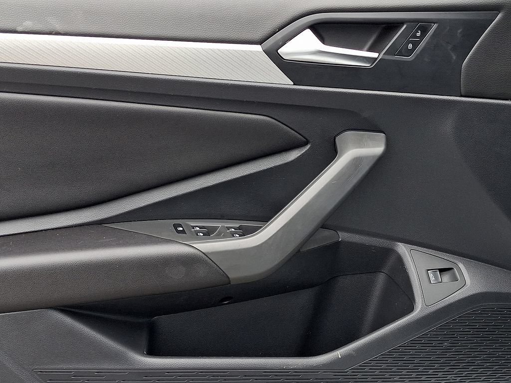 Used 2019 Volkswagen Jetta SE FWD image 13