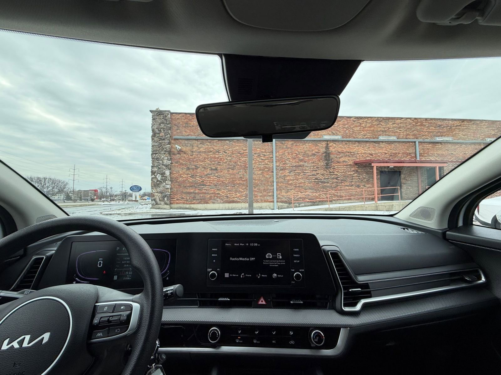 Used 2025 Kia Sportage LX image 31