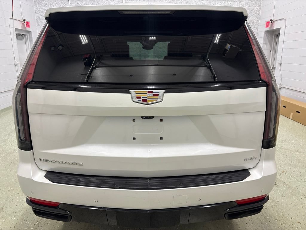 Used 2021 Cadillac Escalade Sport Platinum w/ Heavy-Duty Trailer Package AWD/4WD image 5