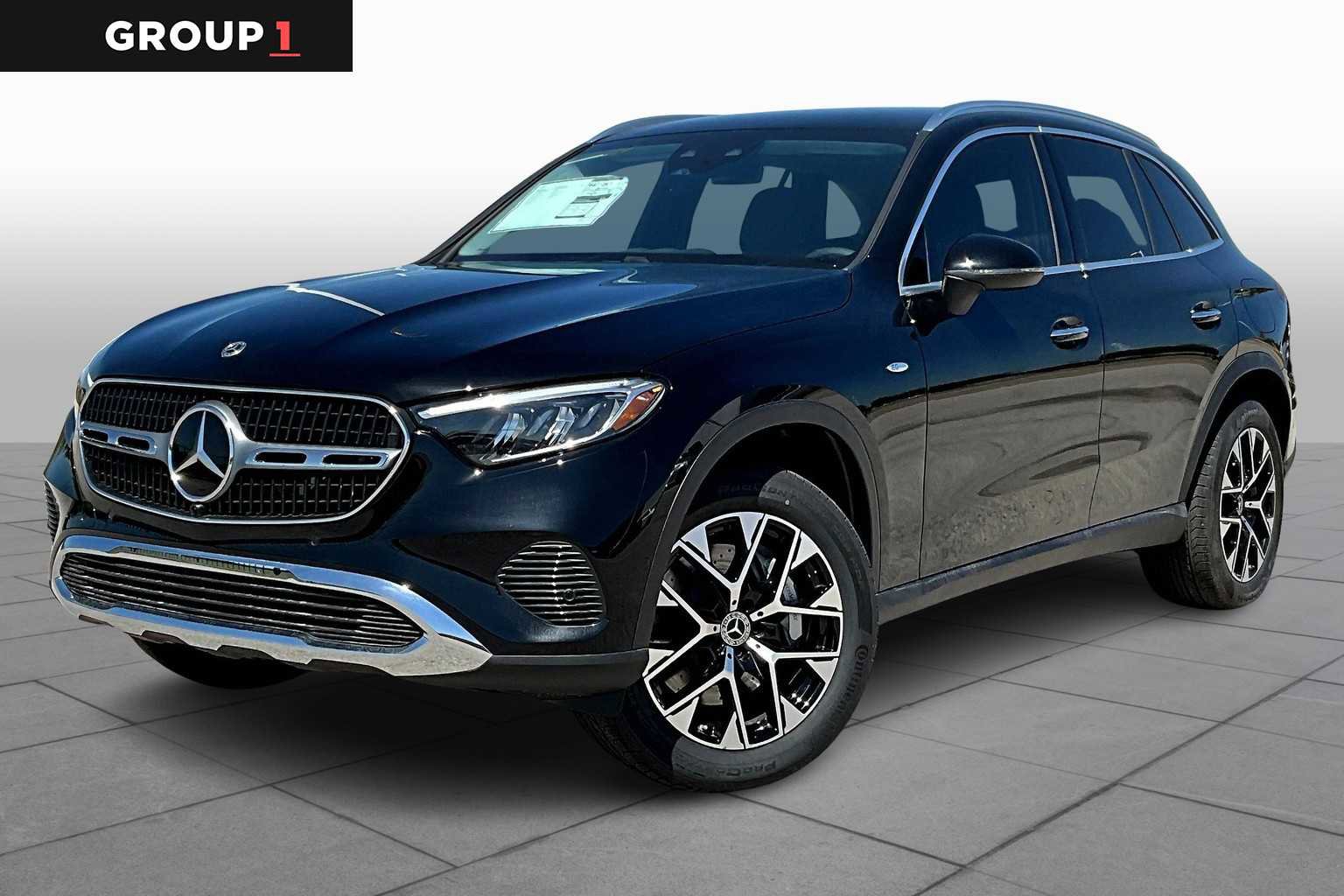 Used 2025 Mercedes-Benz GLC 350e 4MATIC image 1