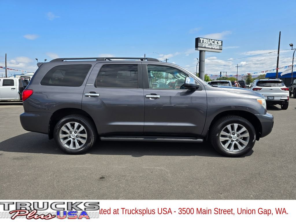 Used 2016 Toyota Sequoia Limited image 2