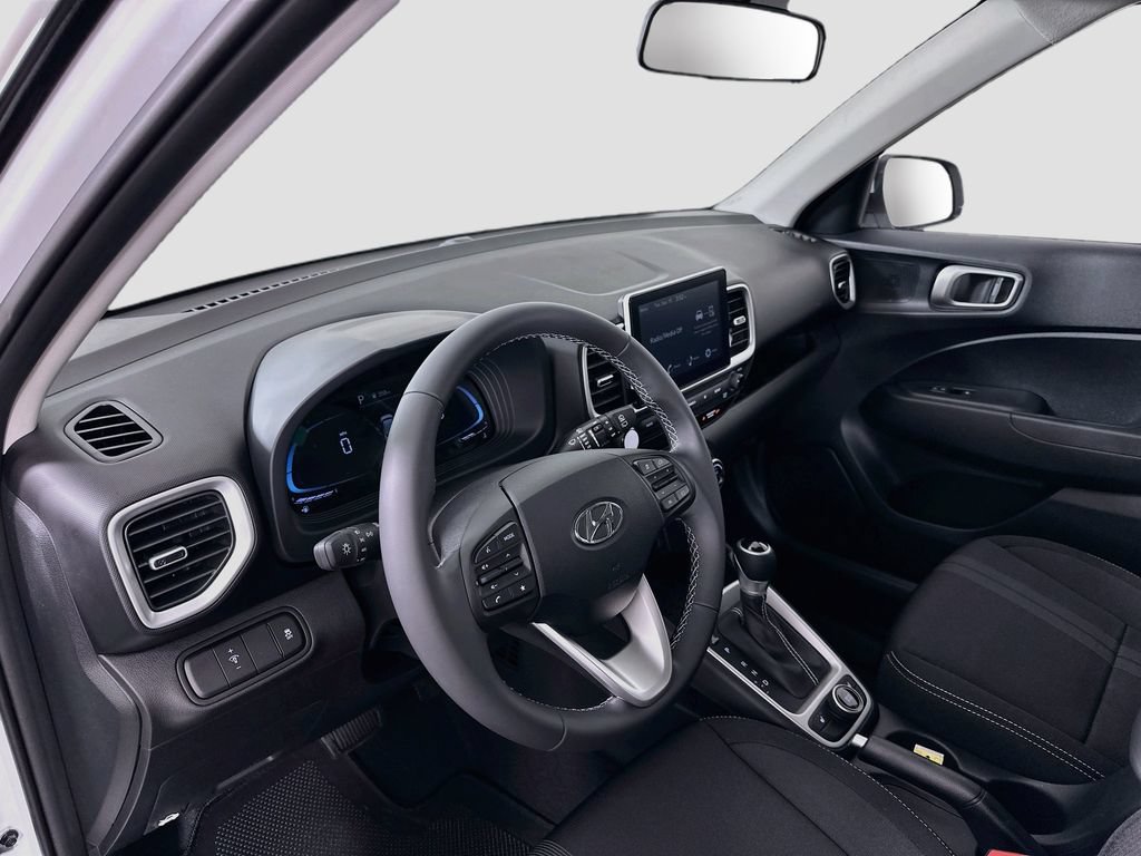 New 2026 Hyundai Venue SEL FWD image 9