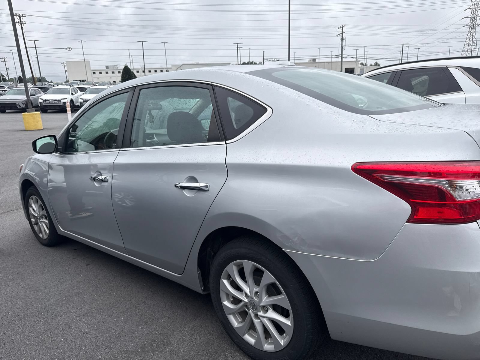 Used 2018 Nissan Sentra SV FWD image 7