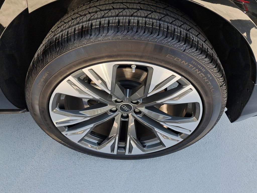 New 2026 Audi Q8 Premium Plus image 30