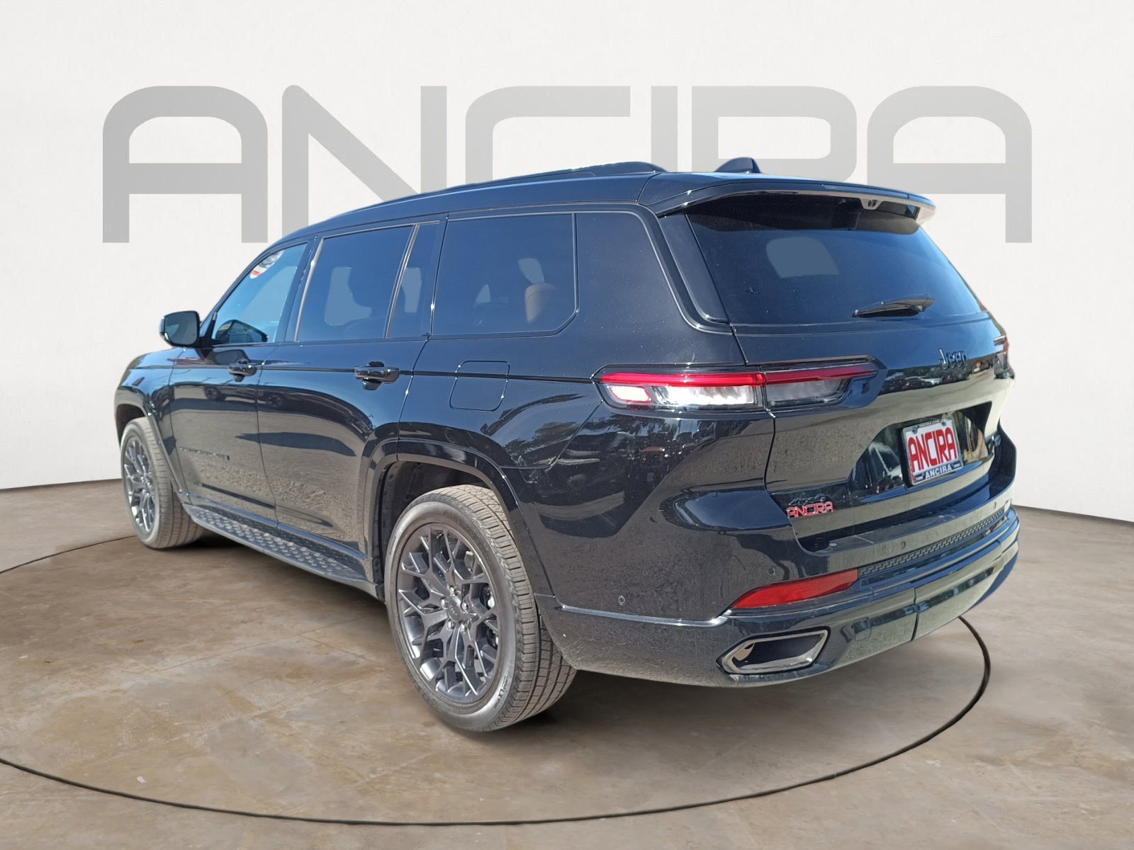 Certified 2024 Jeep Grand Cherokee L Summit image 8