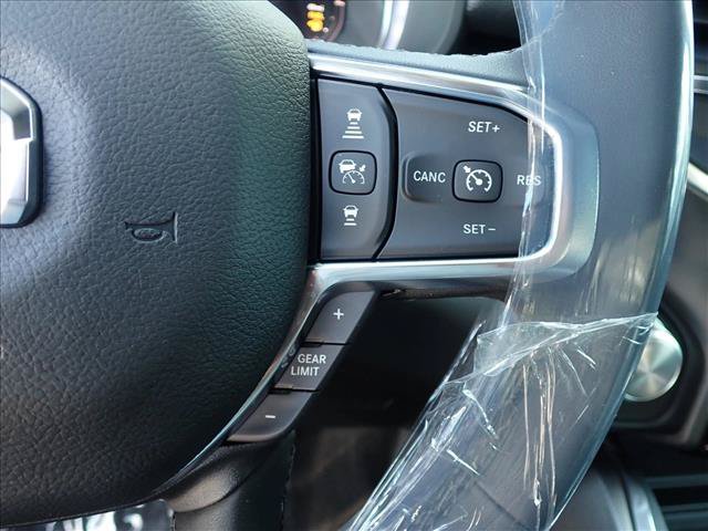 New 2026 RAM 1500 Laramie AWD/4WD image 15