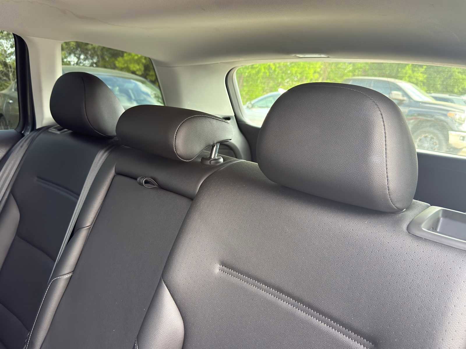 Used 2020 Kia Sorento EX image 29