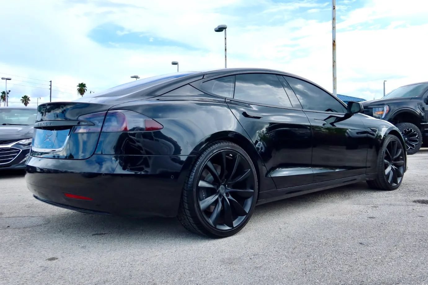 Used 2018 Tesla Model S 75D AWD/4WD image 2