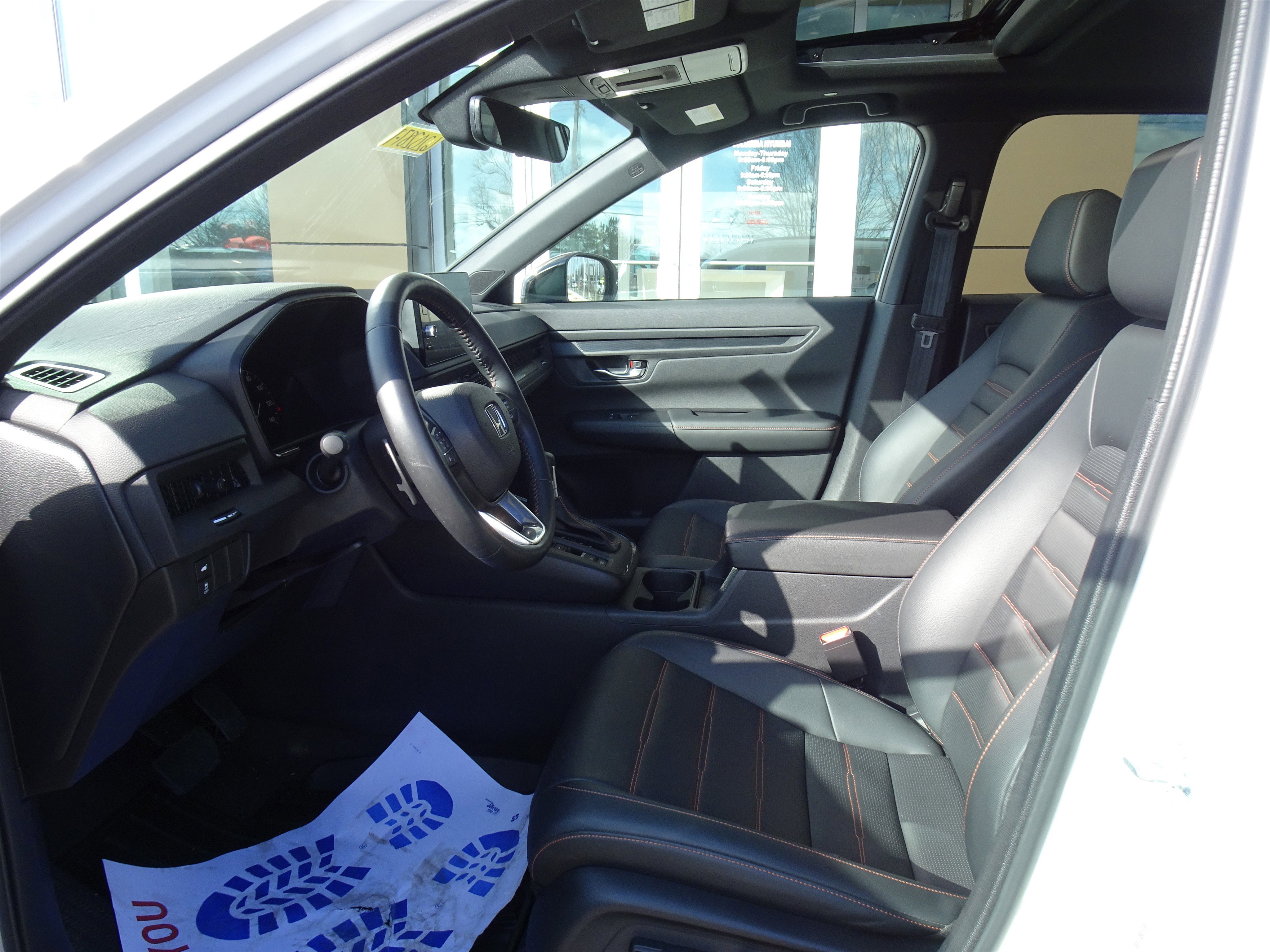 Used 2025 Honda CR-V Sport-L image 8