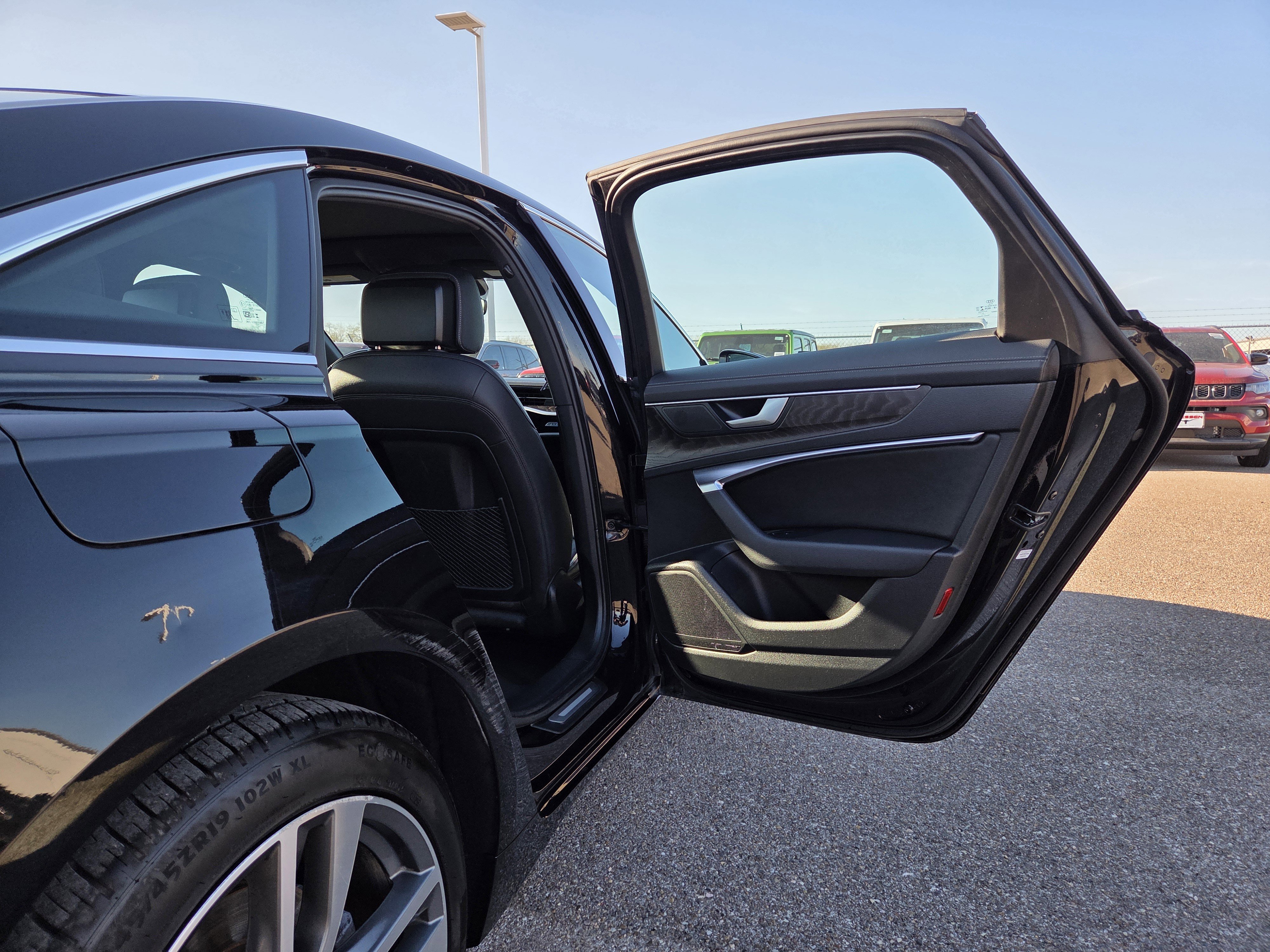 Used 2023 Audi A6 2.0T Premium image 15