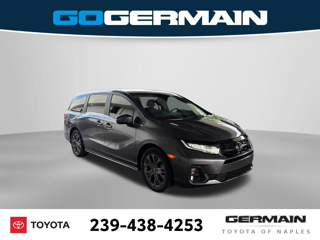 Used 2025 Honda Odyssey Touring image 10