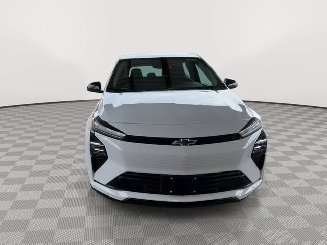 New 2027 Chevrolet Bolt LT w/ Comfort Package FWD image 2