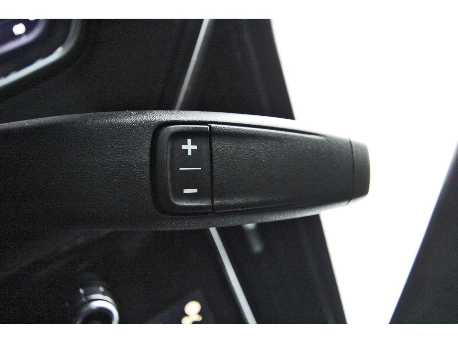 Used 2024 GMC Sierra 2500 AT4 w/ Max Trailering Package image 22