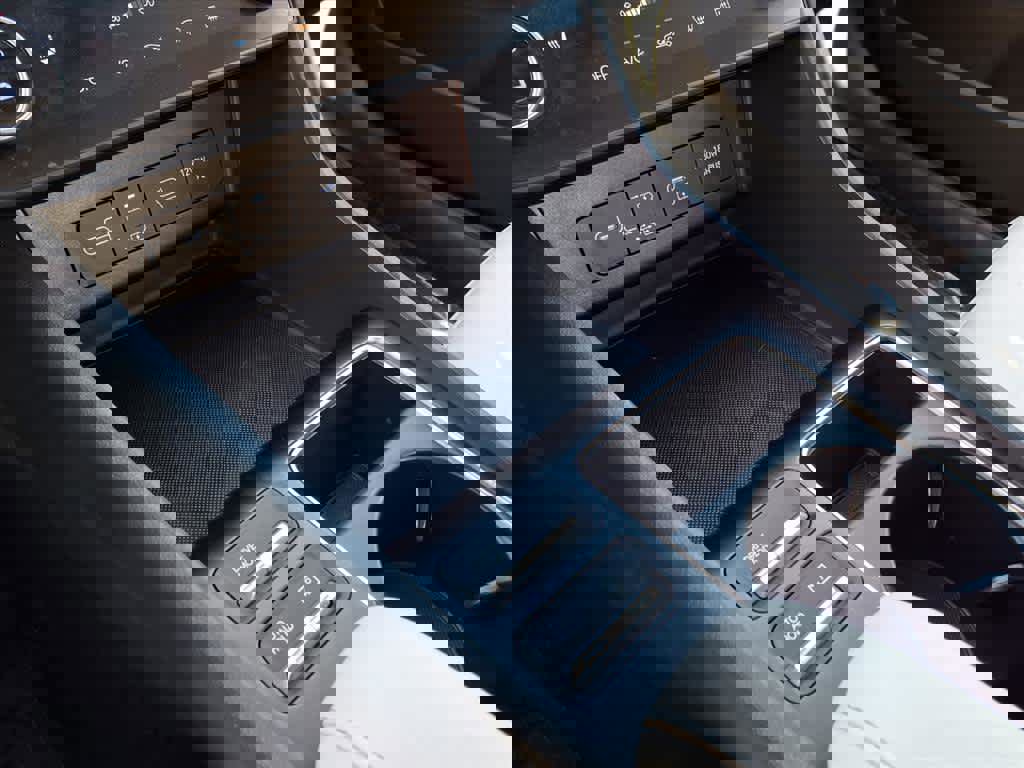 Used 2025 Hyundai Sonata SEL image 17