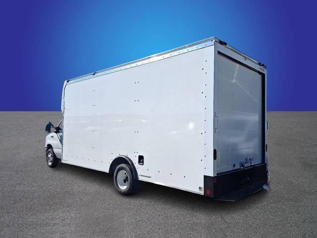 New 2026 Ford E-450 and Econoline 450 Super Duty w/ Power Equipment Group RWD image 3