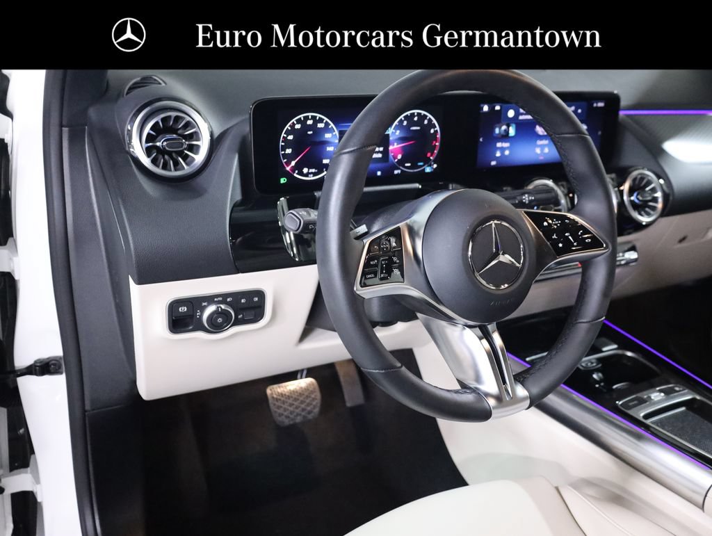 Used 2026 Mercedes-Benz GLA 250 4MATIC image 33