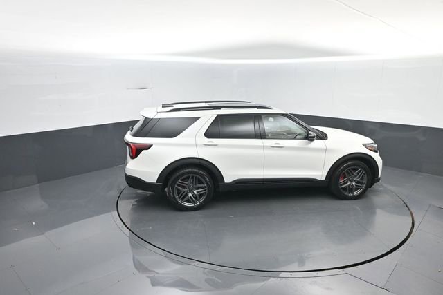 New 2026 Ford Explorer ST w/ Sun And Sound Package image 27