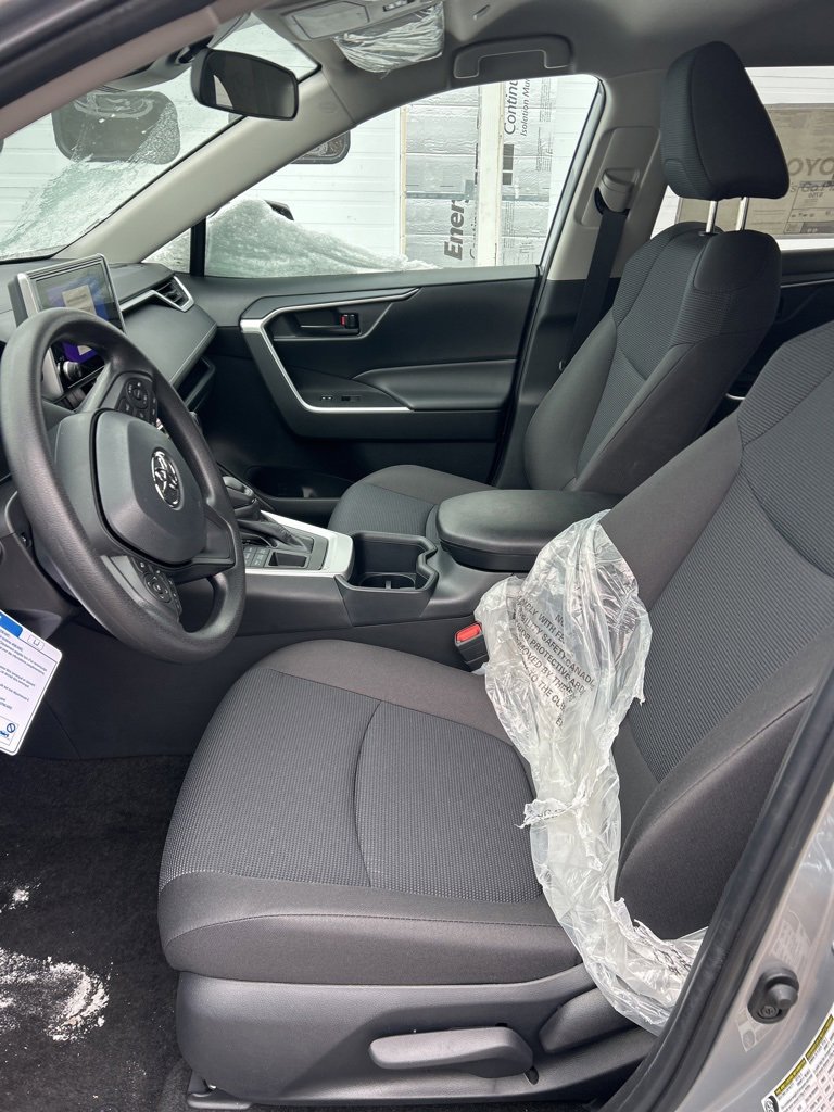 New 2025 Toyota RAV4 LE image 3