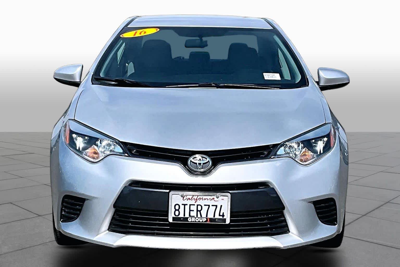 Used 2016 Toyota Corolla LE FWD image 3
