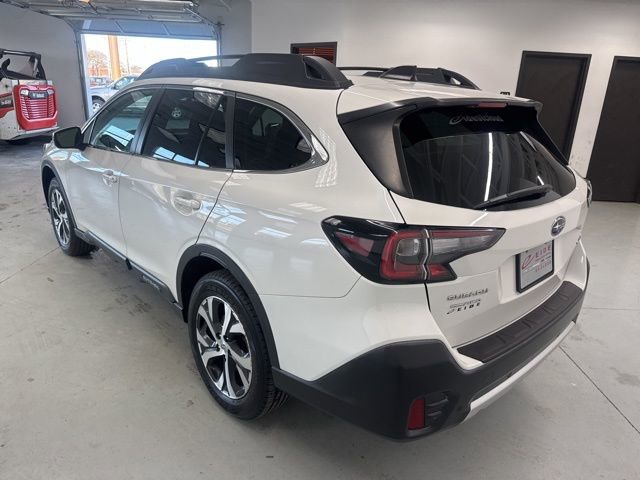 Used 2020 Subaru Outback Limited image 8