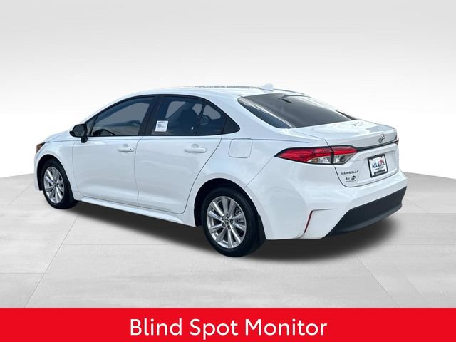 Used 2025 Toyota Corolla LE w/ LE Premium Package image 8