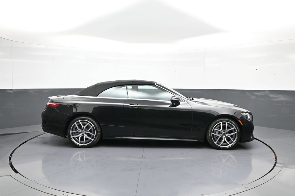 Used 2023 Mercedes-Benz E 450 4MATIC Cabriolet image 5