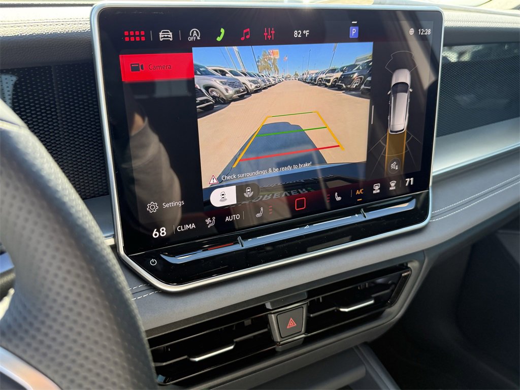 New 2026 Volkswagen Tiguan SE R-Line image 19