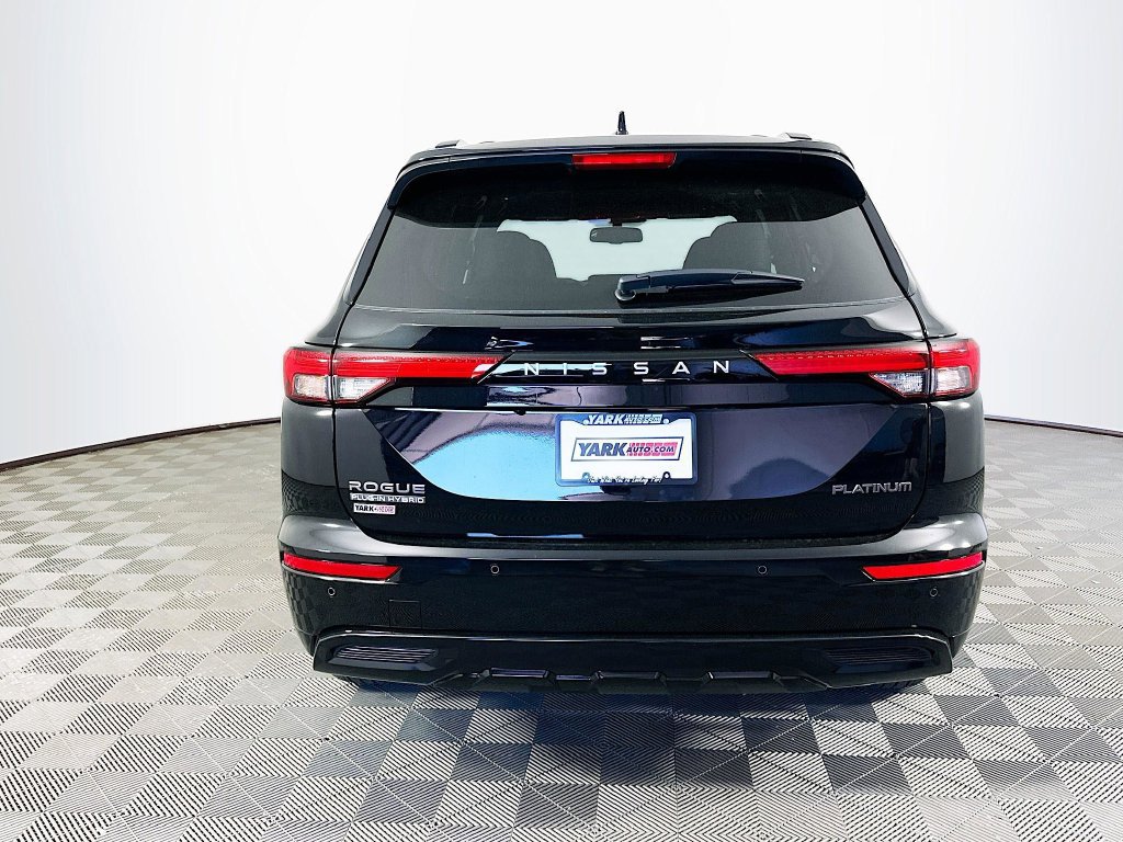 New 2026 Nissan Rogue Platinum AWD/4WD image 9
