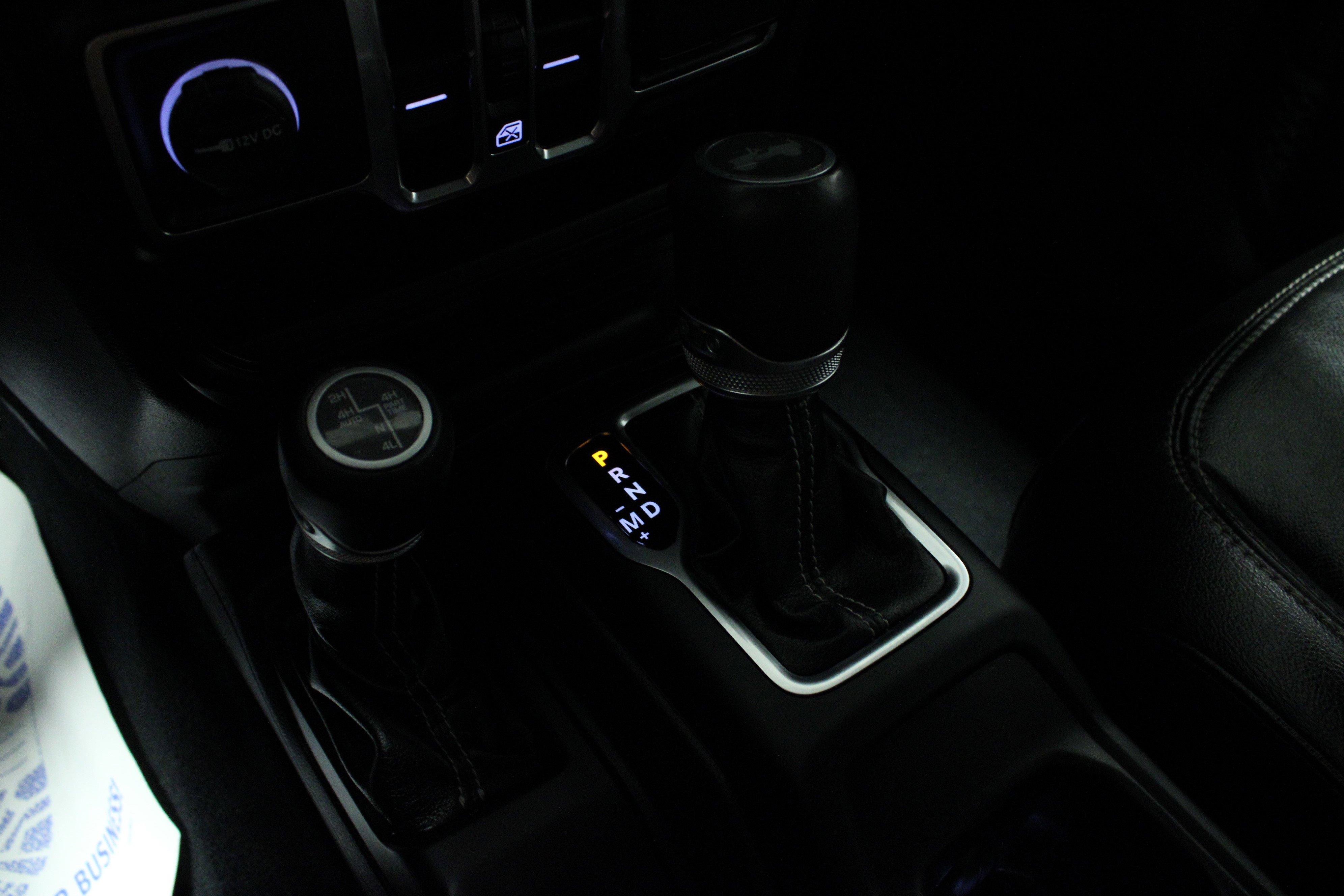 Used 2022 Jeep Wrangler Unlimited Sahara image 23