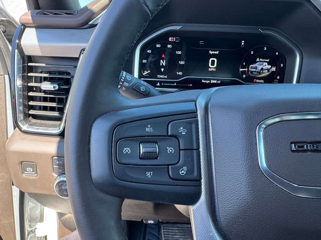 Used 2024 GMC Sierra 3500 Denali w/ Denali Reserve Package image 14