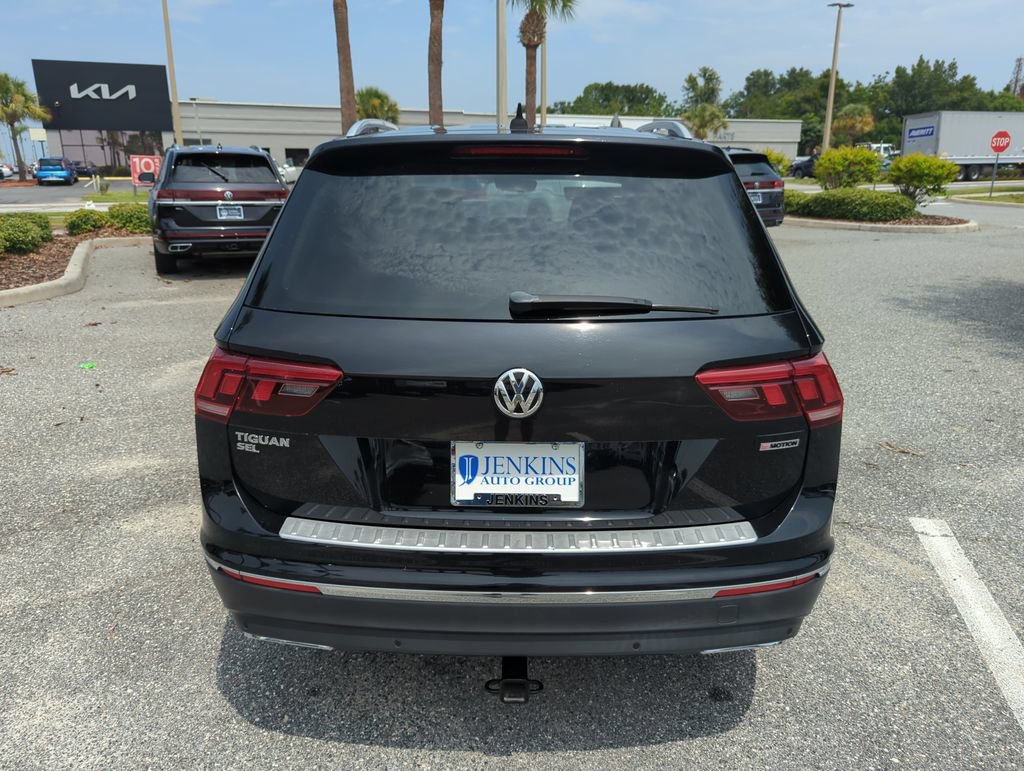Used 2020 Volkswagen Tiguan SEL AWD/4WD image 7