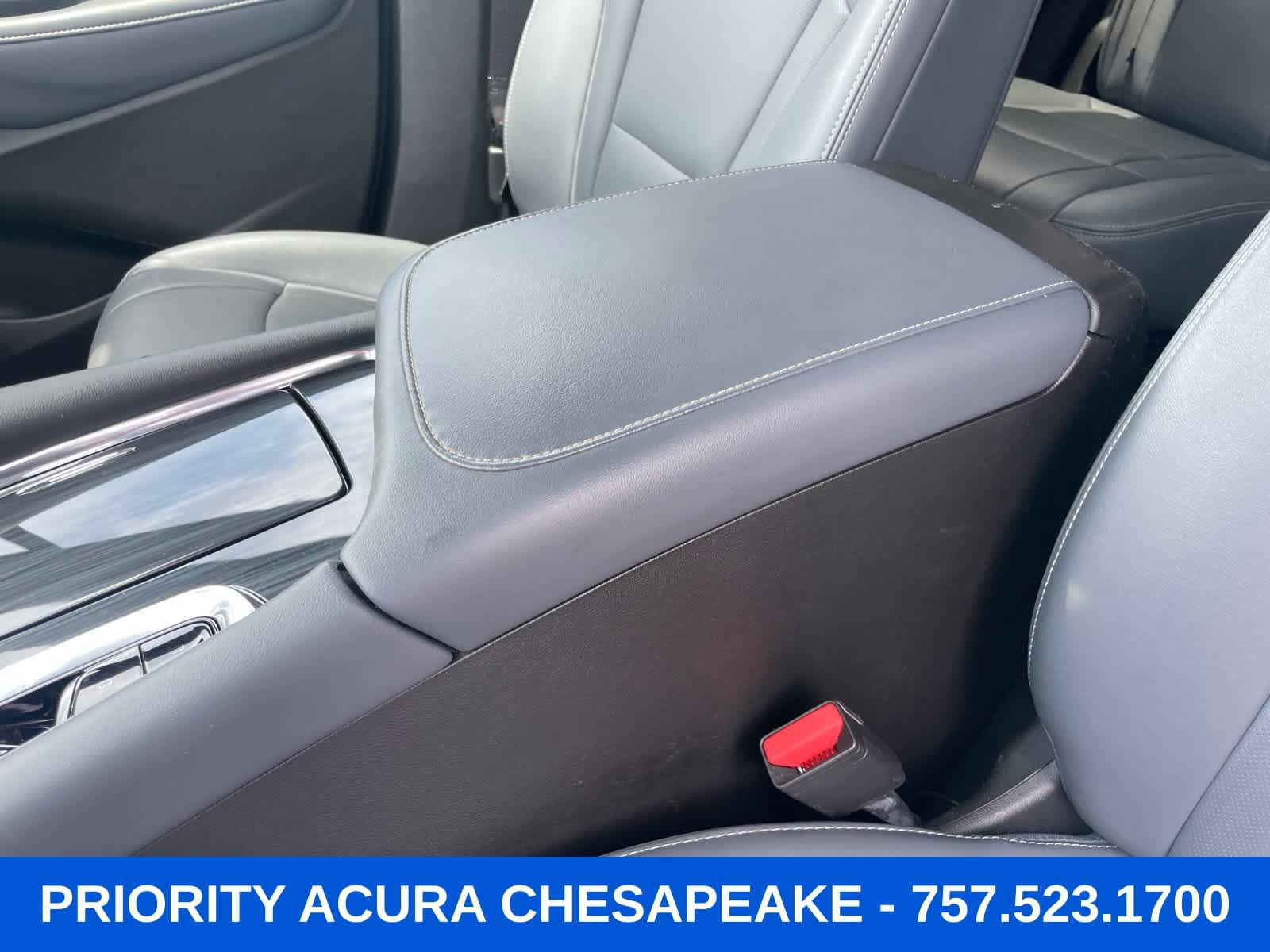 Used 2023 Buick Enclave Essence FWD image 22