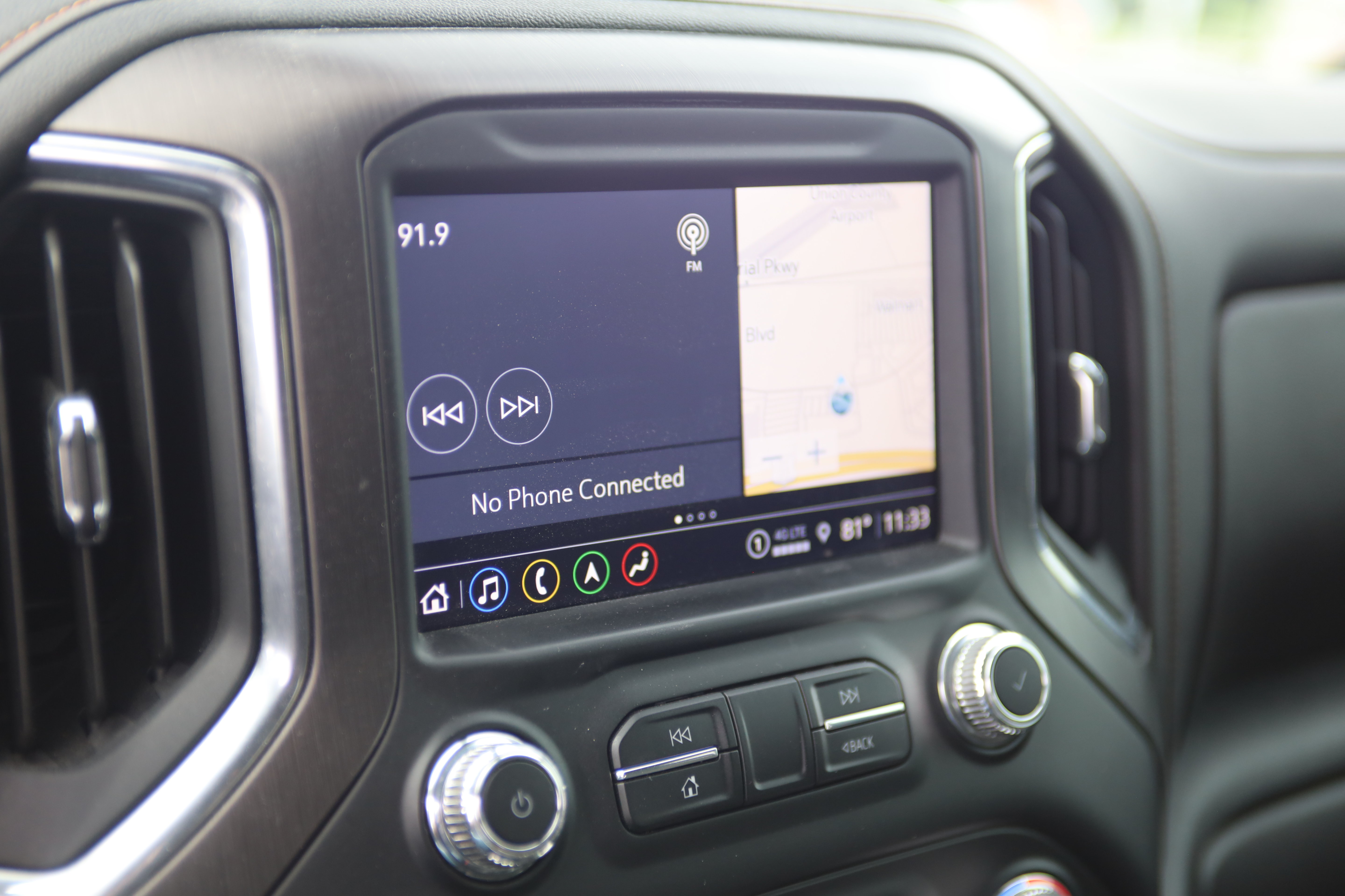 Used 2022 GMC Sierra 1500 AT4 w/ AT4 Preferred Package AWD/4WD image 22