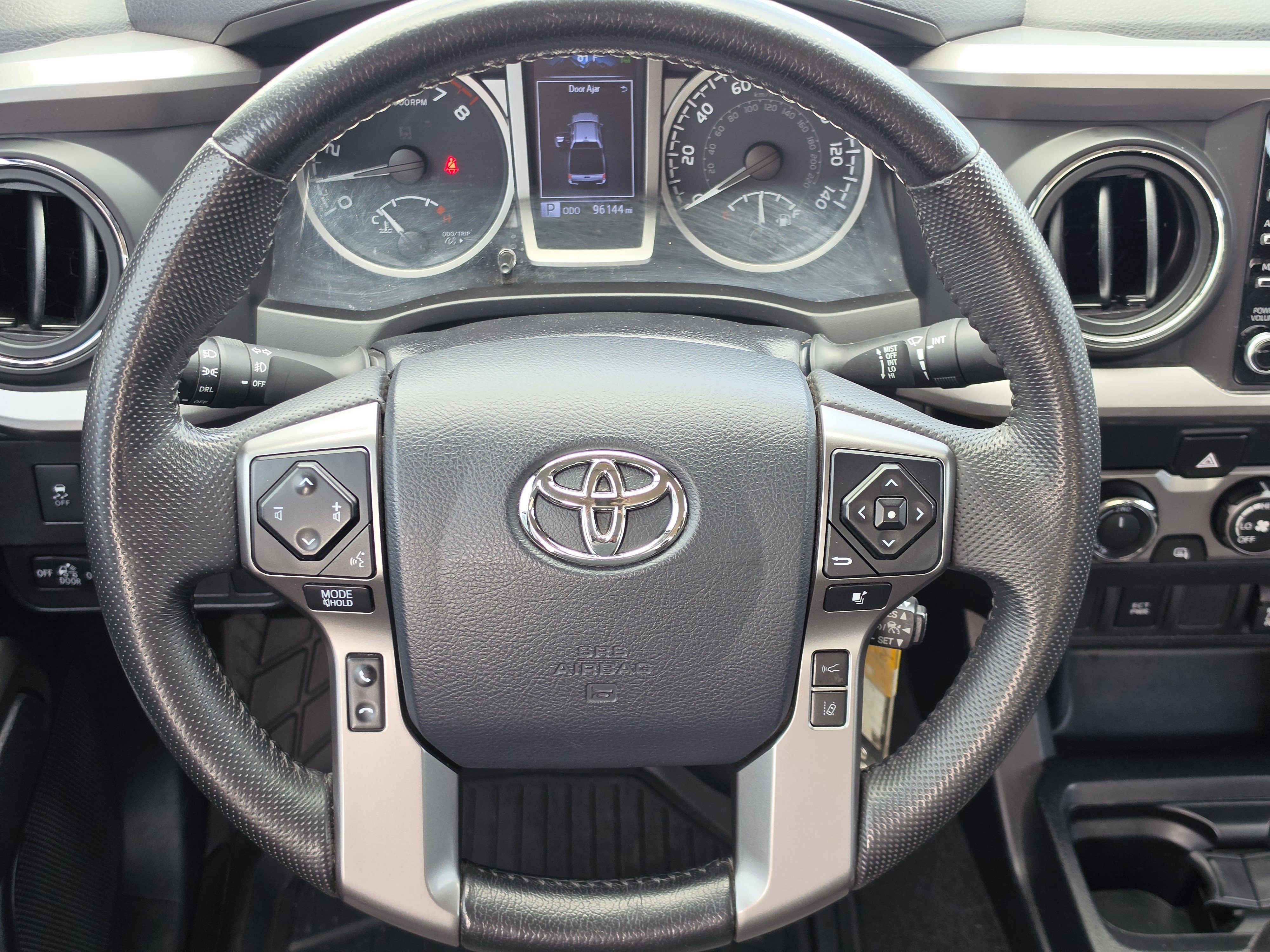 Certified 2020 Toyota Tacoma SR5 AWD/4WD image 15