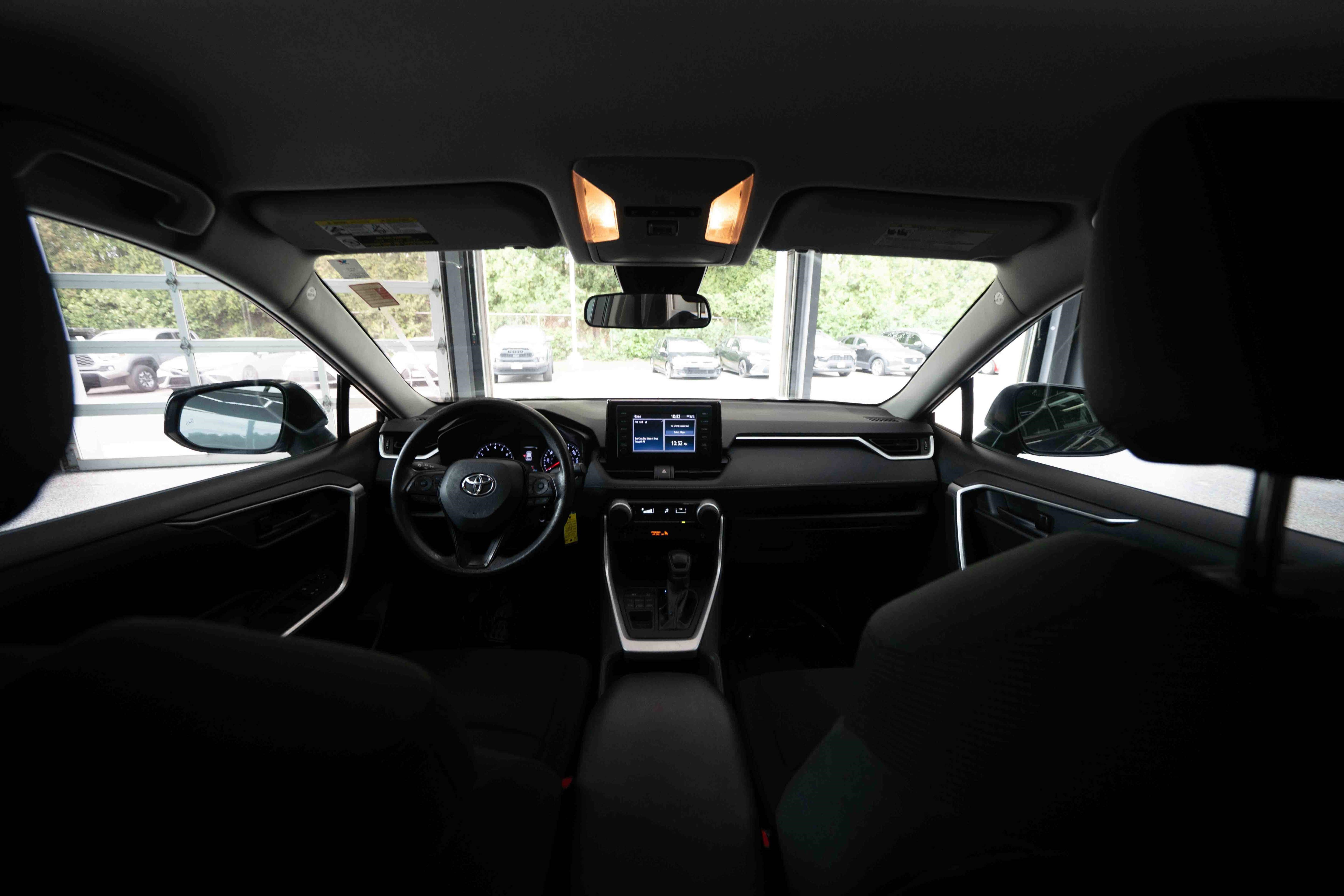 Used 2019 Toyota RAV4 LE w/ All Weather Liner Package AWD/4WD image 19