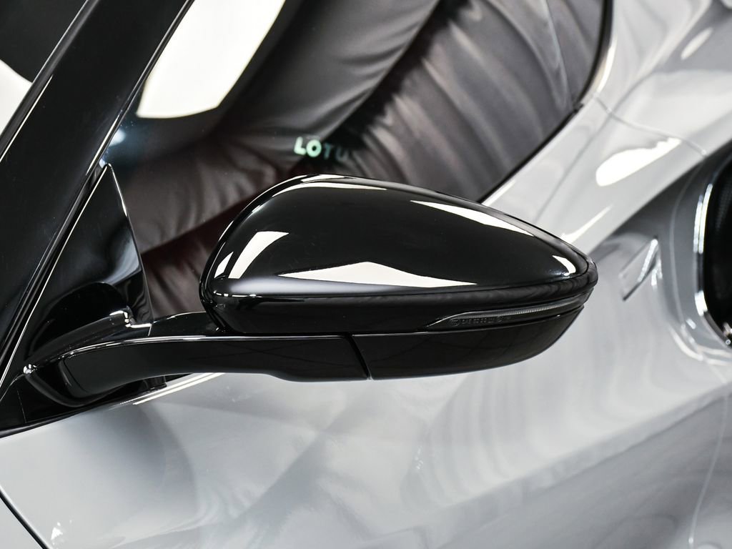 Used 2025 Lotus Emira image 72