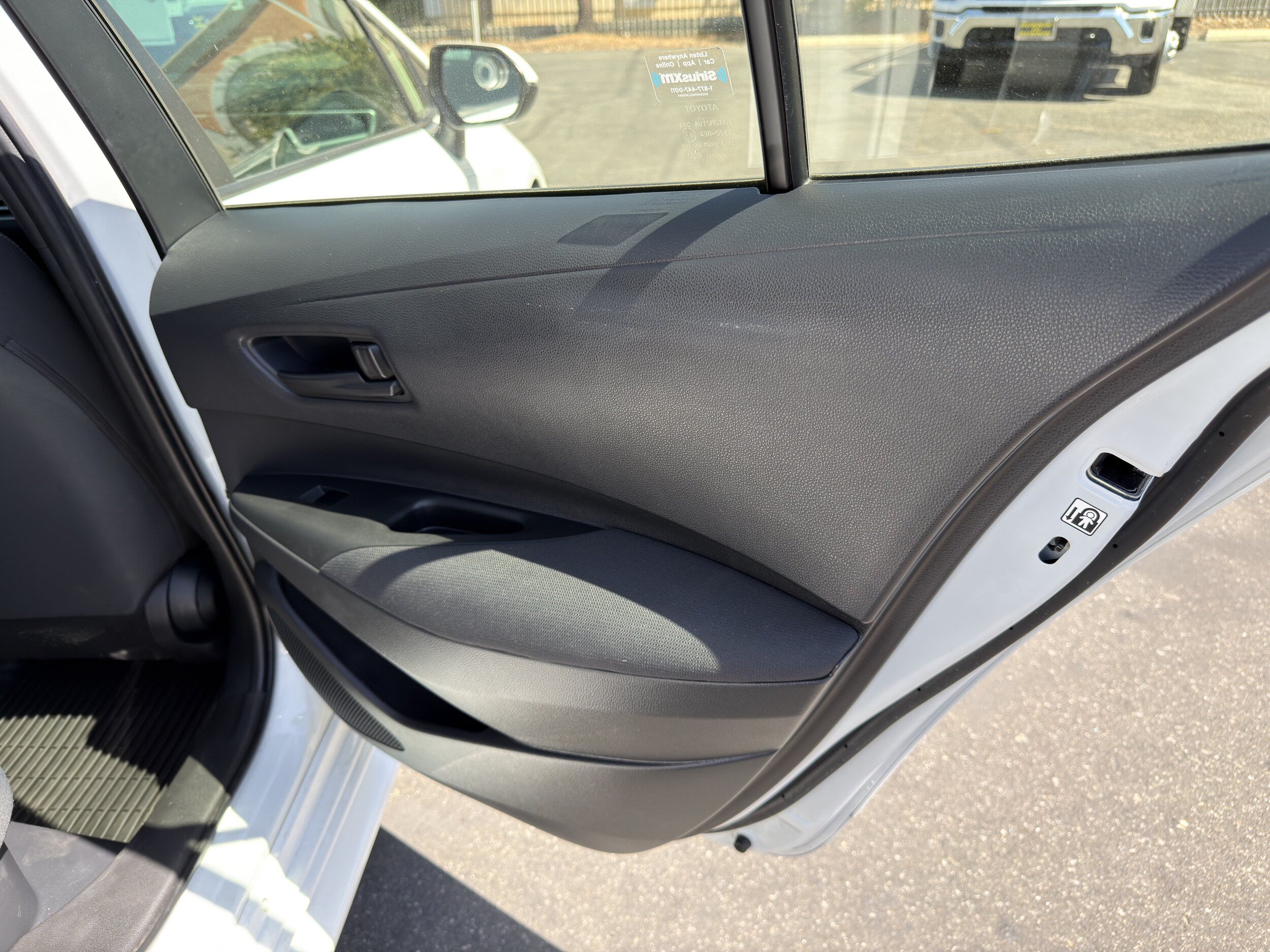 Used 2024 Toyota Corolla LE FWD image 13