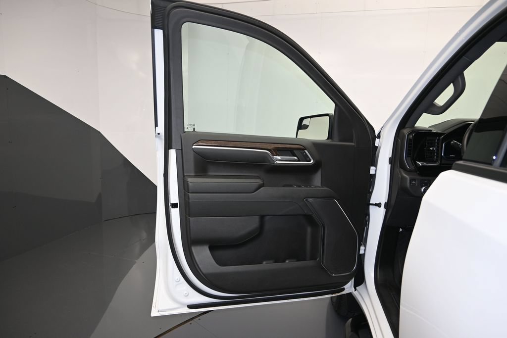 Used 2024 GMC Sierra 1500 Elevation AWD/4WD image 10