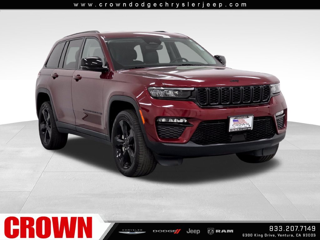 Used 2024 Jeep Grand Cherokee Limited w/ Black Appearance Package