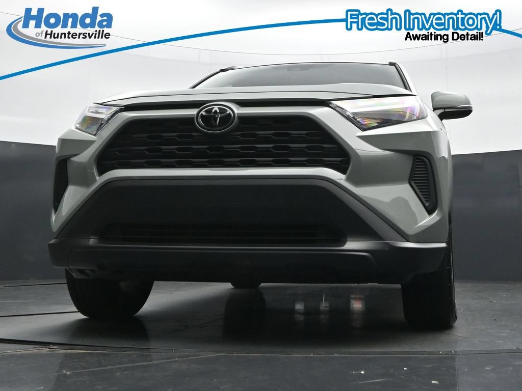 Used 2023 Toyota RAV4 XLE w/ Convenience Package FWD image 30