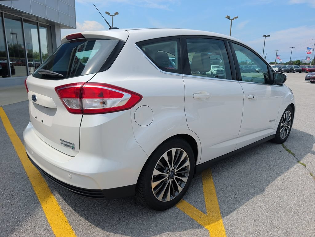 Used 2017 Ford C-MAX Titanium w/ Equipment Group 301A FWD image 7