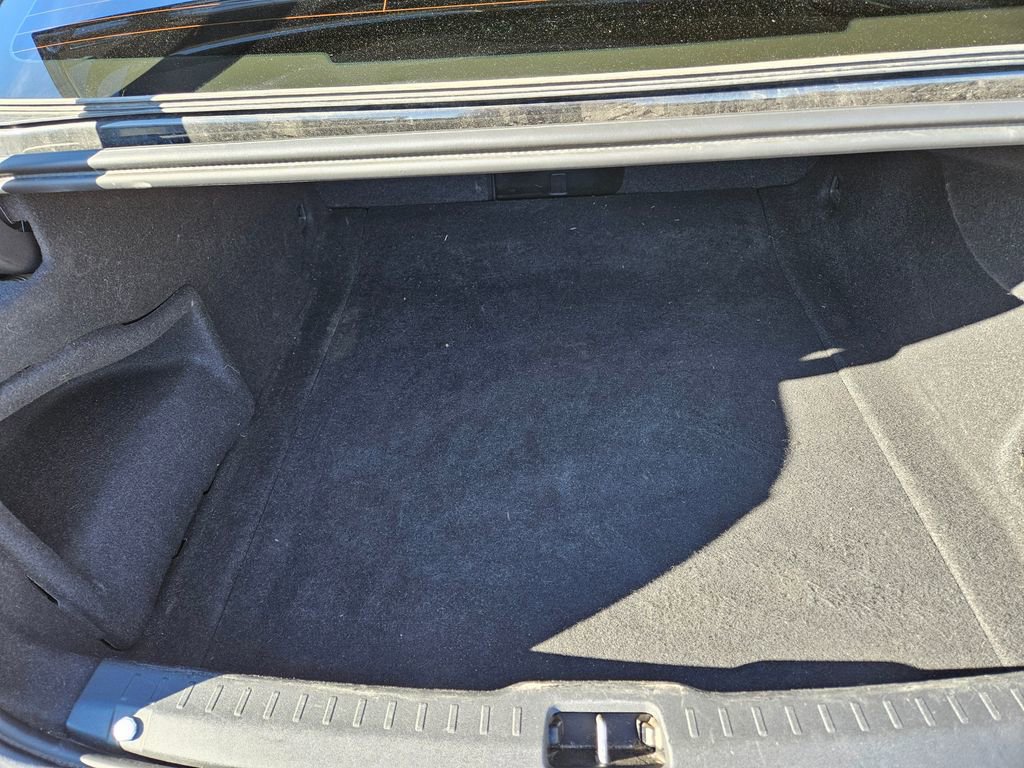 Used 2019 Volvo S90 T5 Momentum image 23