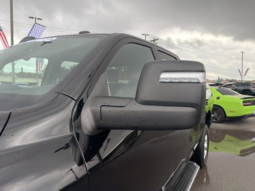 Used 2024 RAM 2500 Big Horn w/ Sport Appearance Package image 13