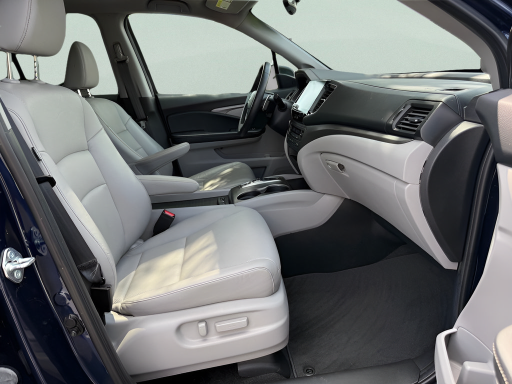 Certified 2023 Honda Ridgeline RTL image 14