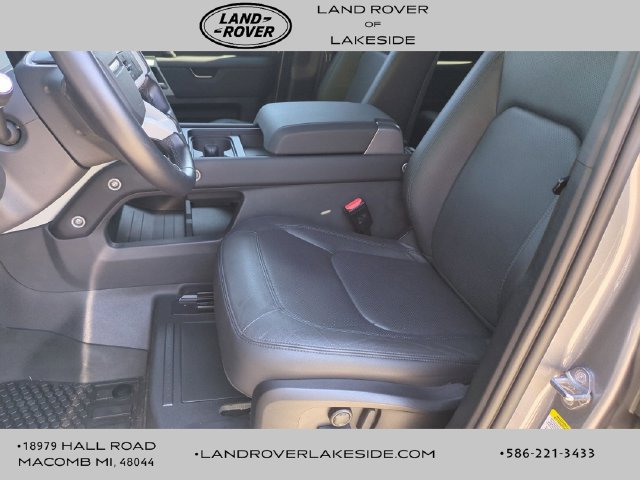 Used 2024 Land Rover Defender 110 S AWD/4WD image 12