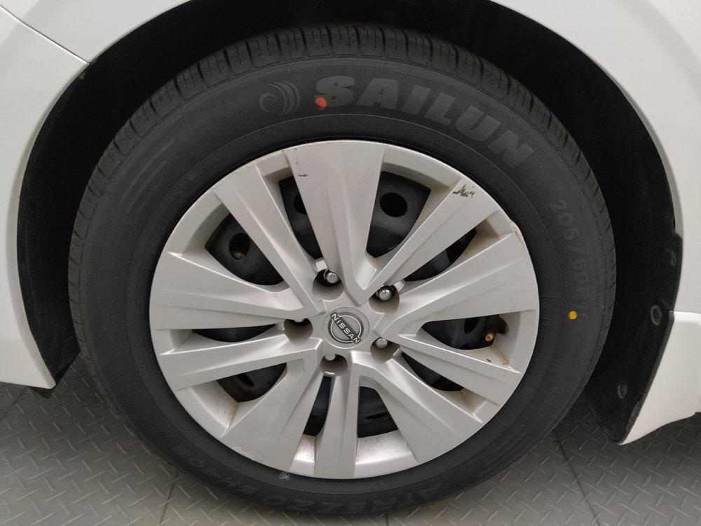 Used 2024 Nissan Sentra S FWD image 31