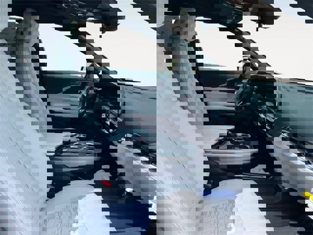 New 2025 Cadillac Lyriq Sport image 15